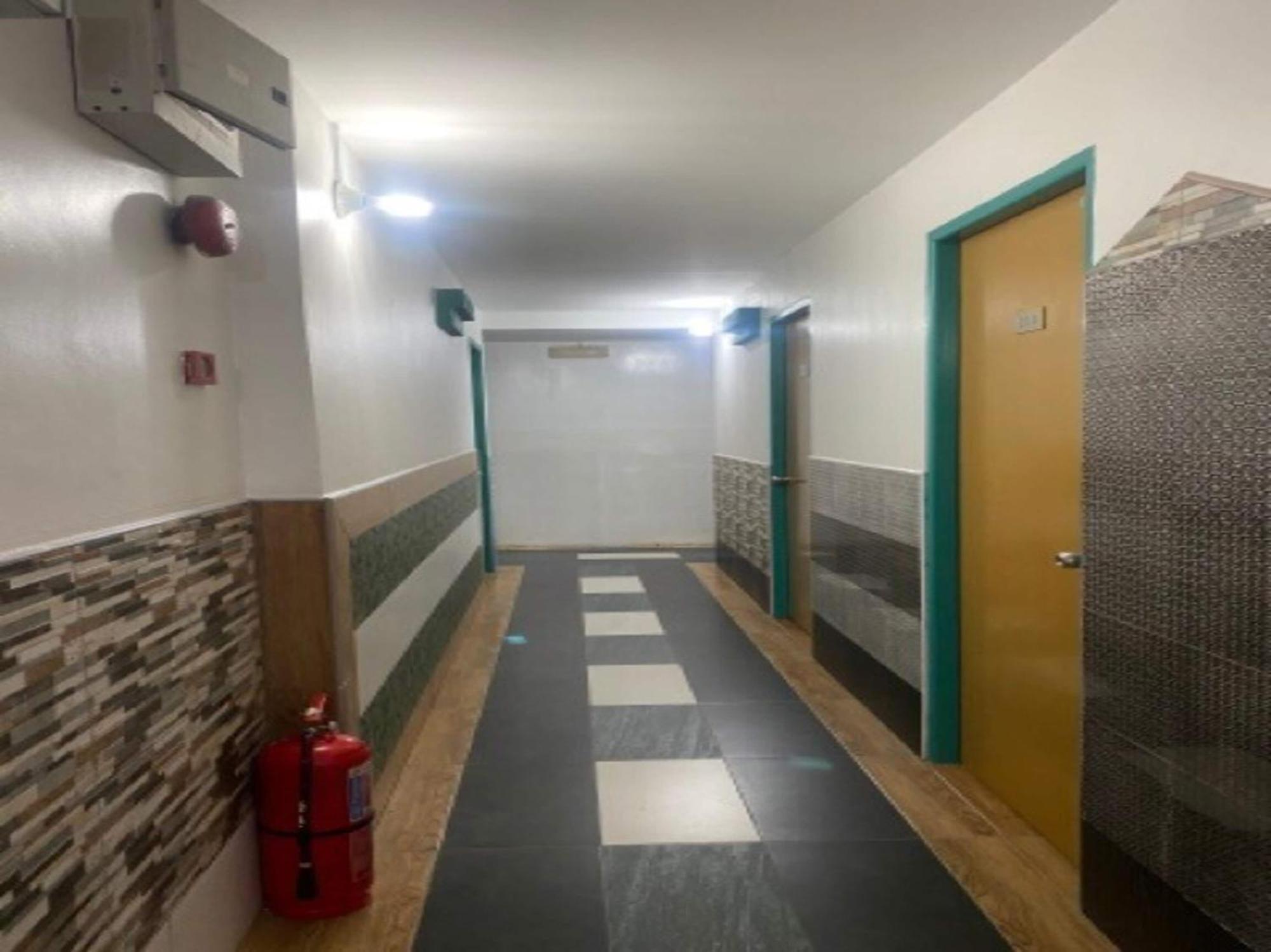 Oyo 90979 Sianglory Inn Kota Kinabalu Exterior foto